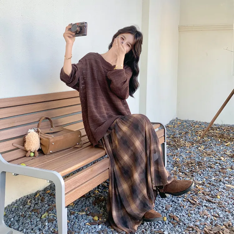 轻熟风针织镂空上衣吊带裙2025春秋新款复古美拉德氛围感法式套装