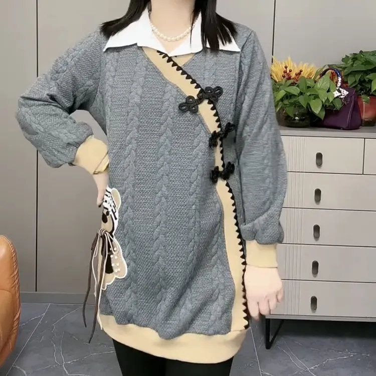 6665秋季新款国风盘扣翻领中长款显瘦拼接卡通小熊女宽松卫衣