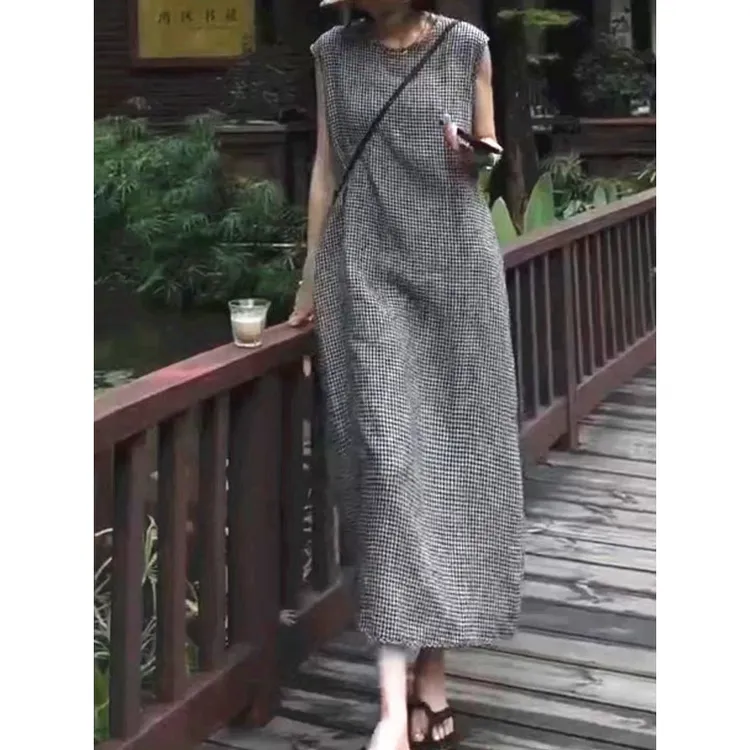 新款夏季医生新款洋气格纹长款ins连衣裙裙子气质无袖休闲宽松女