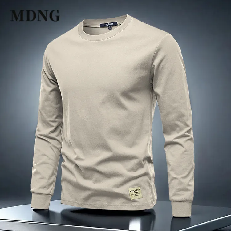 MDNG新款轻奢痞帅男装纯色圆领秋季时尚透气简约男士长袖休闲上衣