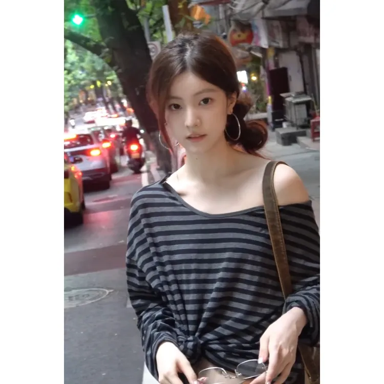 parkyeon韩系chic条纹斜肩长袖t恤上衣女秋复古时尚百搭牛仔裤
