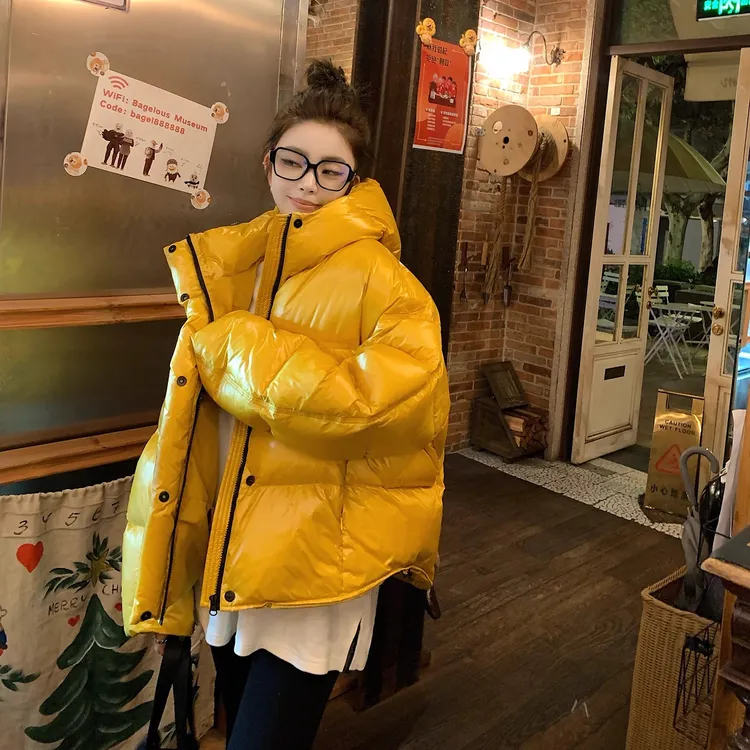“街拍冲锋鹅”T0p级三星90白鹅绒 亮面时髦连帽冲锋羽绒服