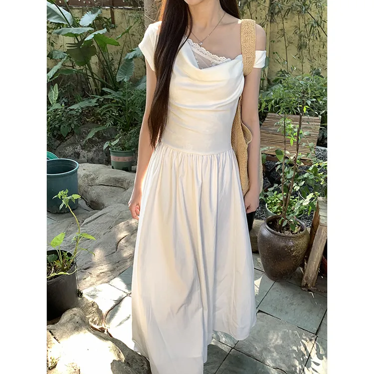 红人馆白色连衣裙女夏季2025新款气质法式蕾丝显瘦长裙高级感裙子