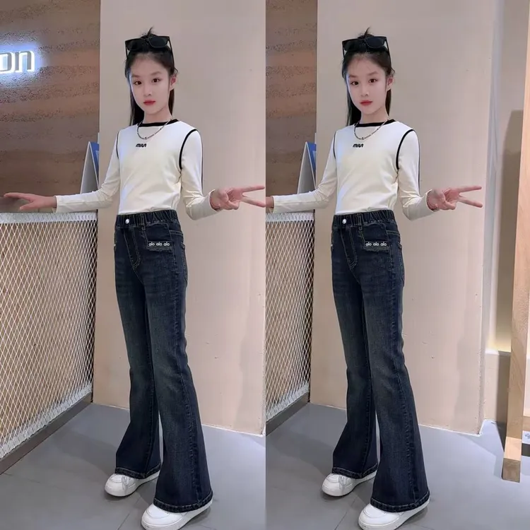 2025女童秋季新款牛仔裤春秋显瘦洋气高腰时尚休闲春季开叉