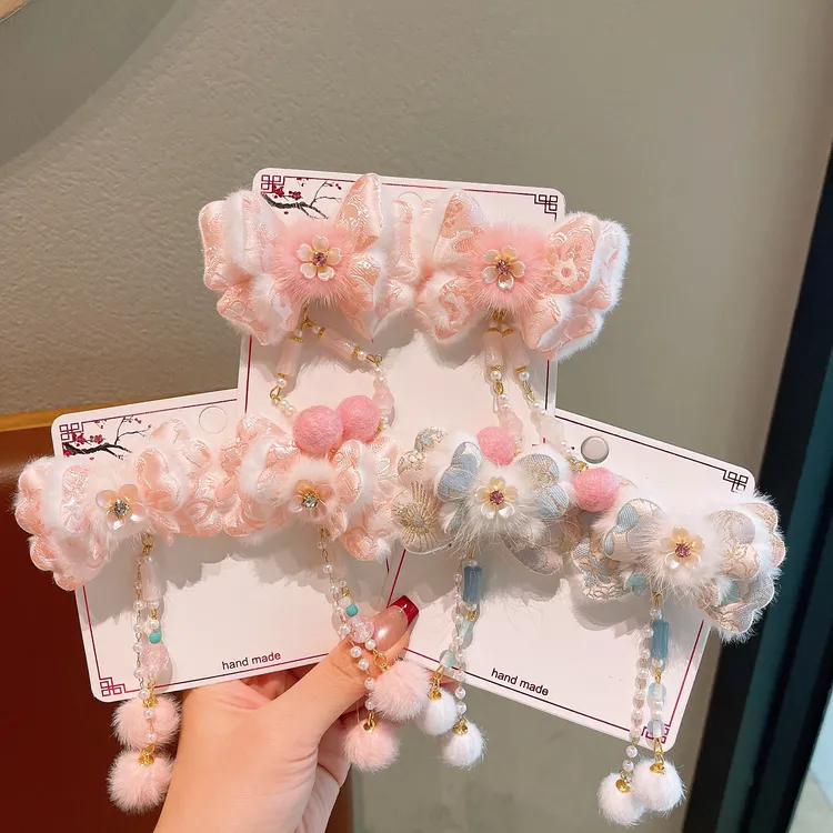 儿童毛球蝴蝶对夹女童古风汉服头饰大红宝宝新年发夹古装拜年发饰