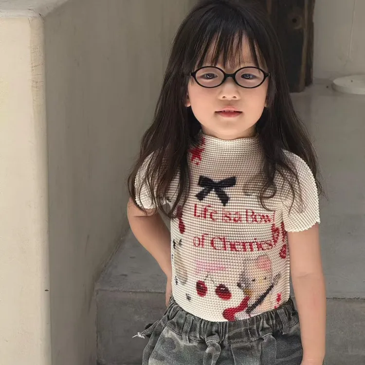 壹妈韩范童装女童时髦套装夏季新款洋气女宝可爱kt猫上衣迷彩短裤