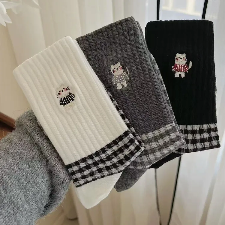 秋冬日系森女袜保暖女韩版中筒袜子ins风百搭个性卡通小猫中筒袜