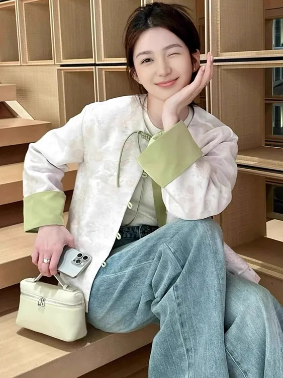 轻国风新中式撞色拼接盘扣外套女2025早秋新款温柔气质高级感上衣