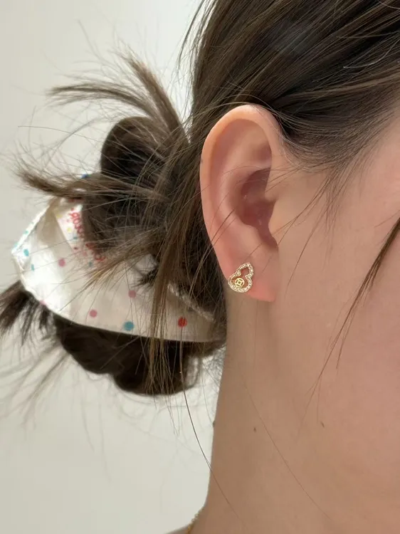  925银镶锆石小众金色葫芦轻奢耳钉气质百搭简约