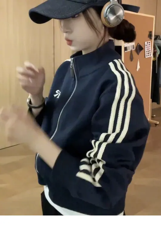 高级感三条杠立领卫衣外套女春秋宽松小个子休闲短款拉链开衫上衣