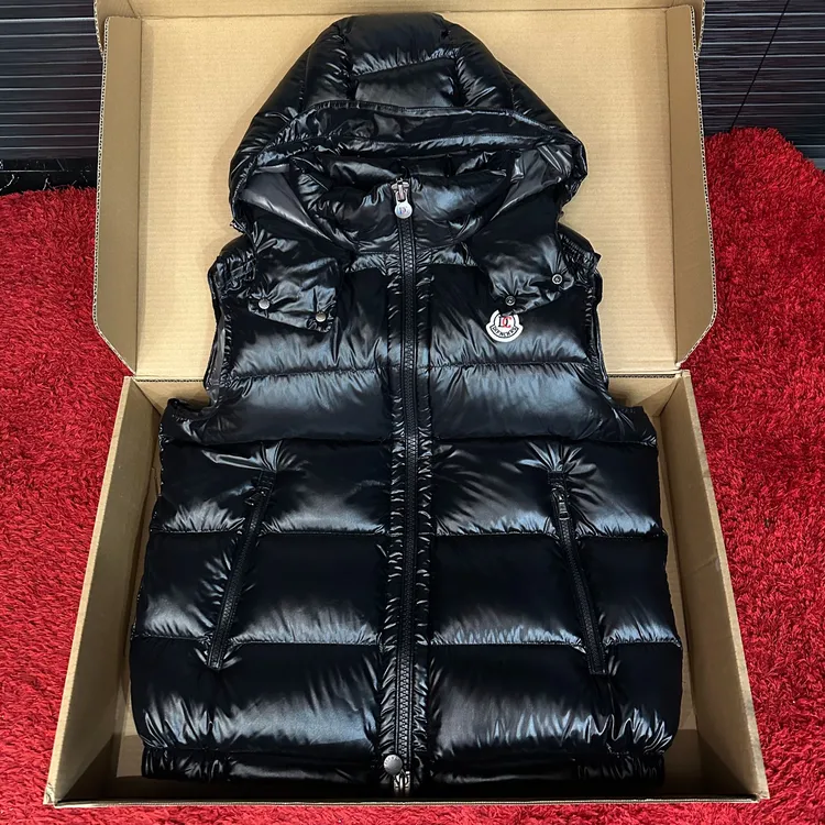 （DC）秋冬 新款 男士 帽子可拆 羽绒 马甲 9157