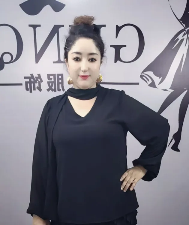 T恤各种颜色kopta