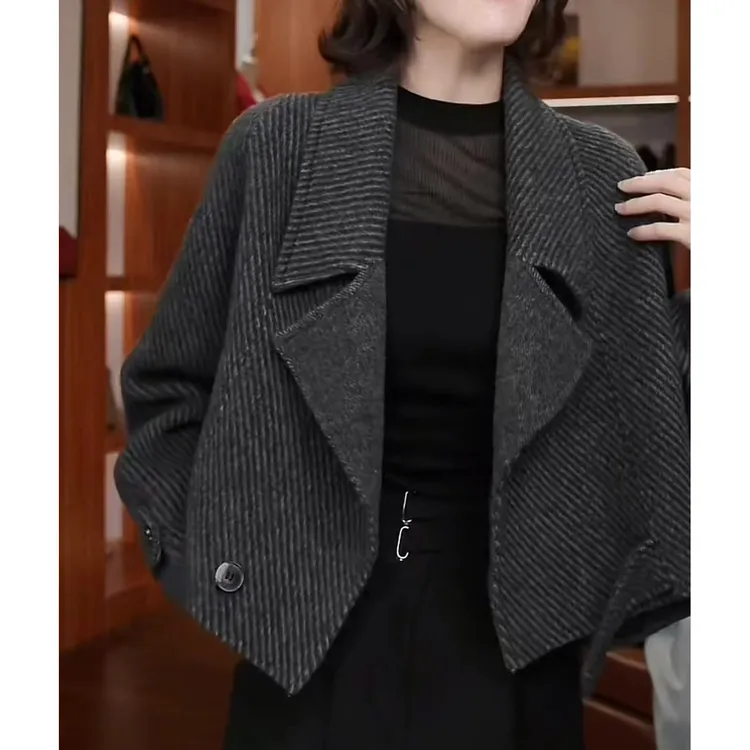 早秋毛呢西装外套女士秋装女款新款爆款气质短款呢子大衣新款上衣