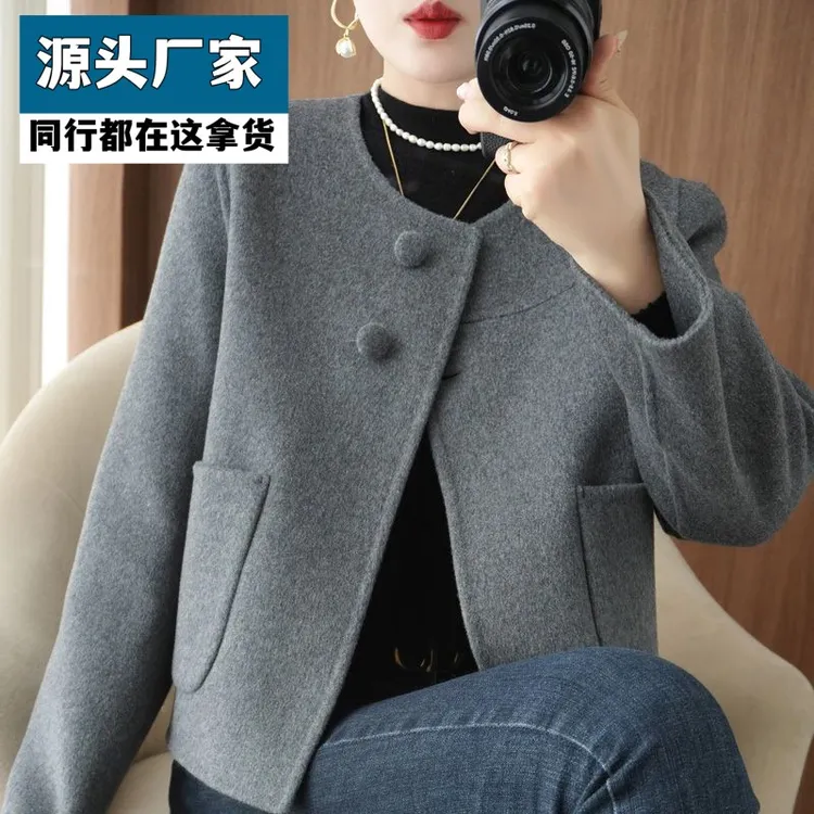 梵乐芬秋冬新款气质圆领小香风双面绒大衣女短款小个子百搭羊毛毛