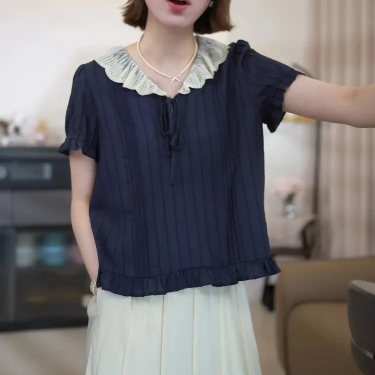 纯色蕾丝花边圆领短袖衬衫女2025夏设计感宽松显瘦可爱甜美上衣潮