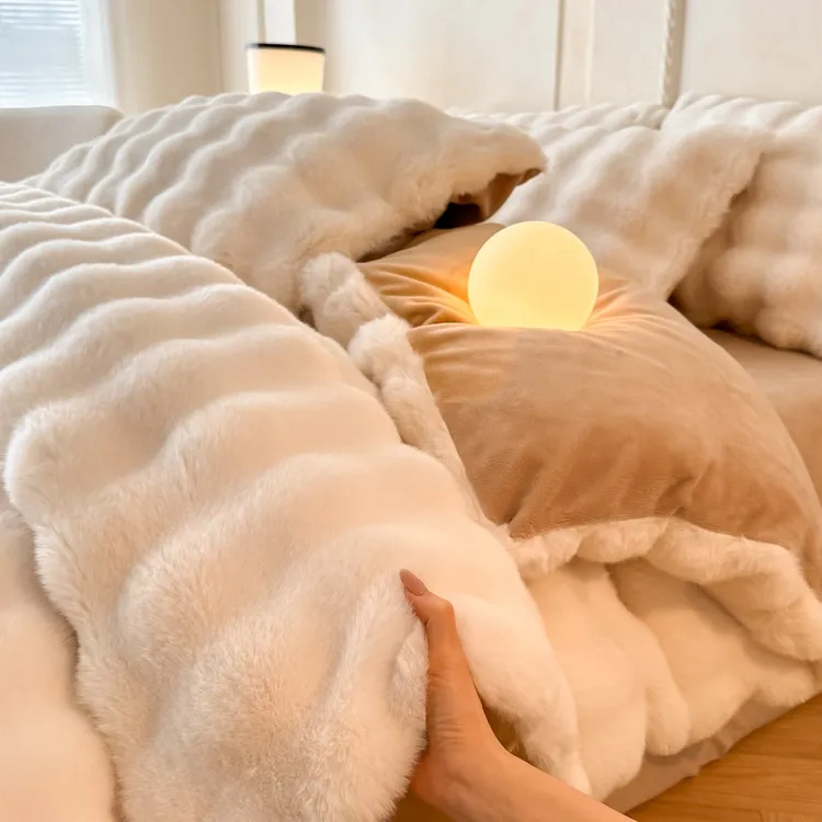 冬季托卡斯兔兔牛奶绒四件套加绒加厚双面绒冬季被套床单床上用品