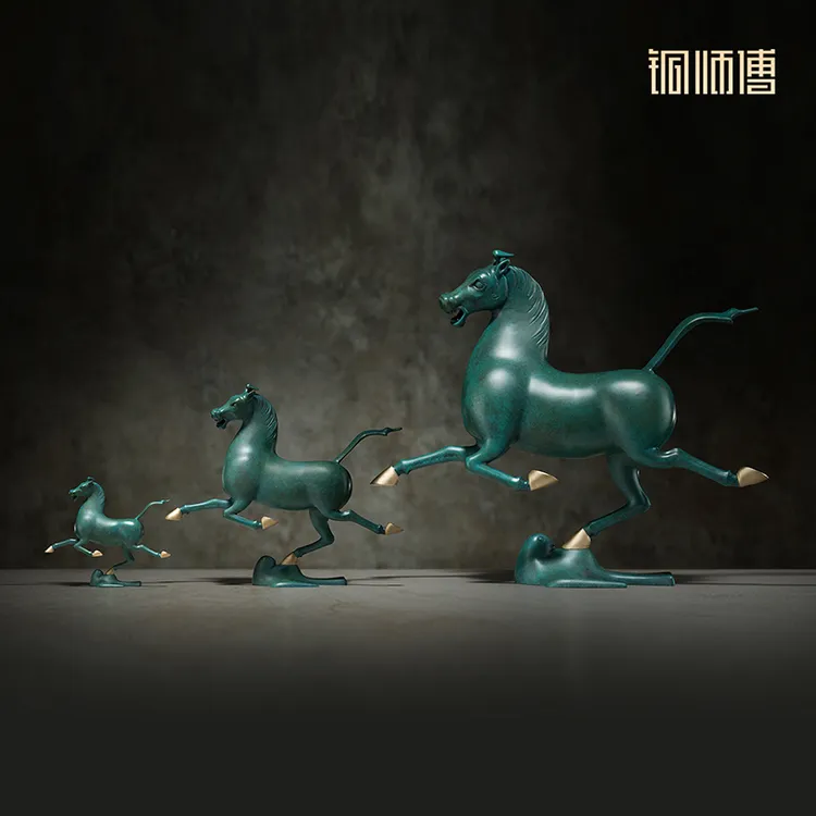 铜师傅 甘肃省博物馆联名《铜奔马》办公室客厅马踏飞燕铜摆件礼品