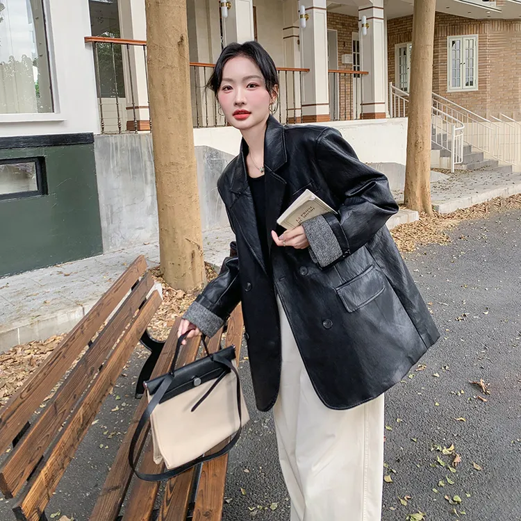 高级感黑色皮衣西装外套女2025春季新款港风复古时尚百搭小西服