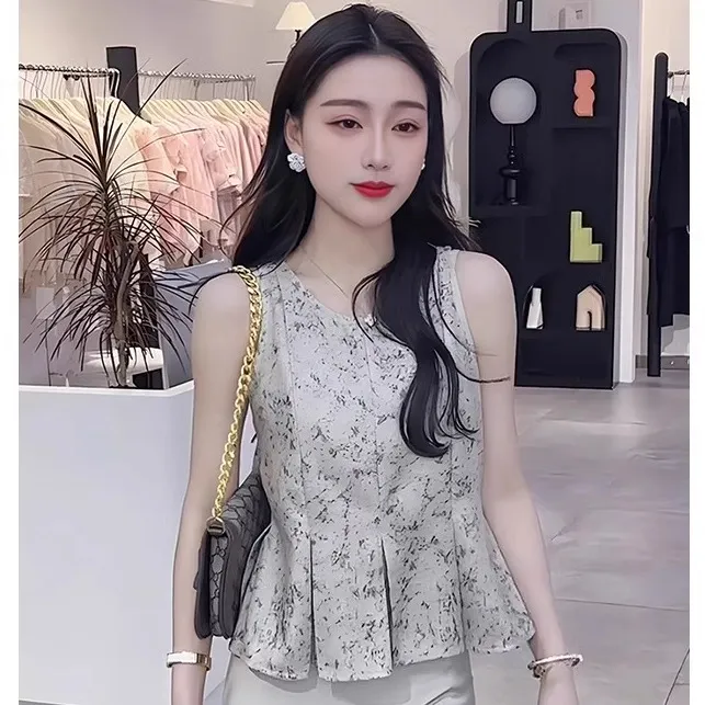 法式时尚印花百褶无袖背心女夏季短款收腰娃娃衫独特别致小衫上衣
