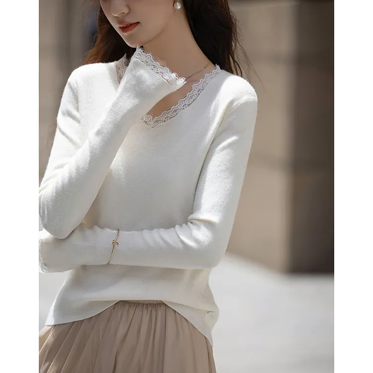 dme德·玛纳温润纤绒纱秋季气质蕾丝拼接V领线衫喇叭袖宽松针织衫