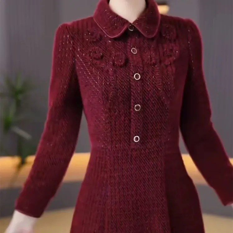 打底裙配大衣秋冬连衣裙加时尚遮肉显瘦洋气减龄年轻漂亮字裙