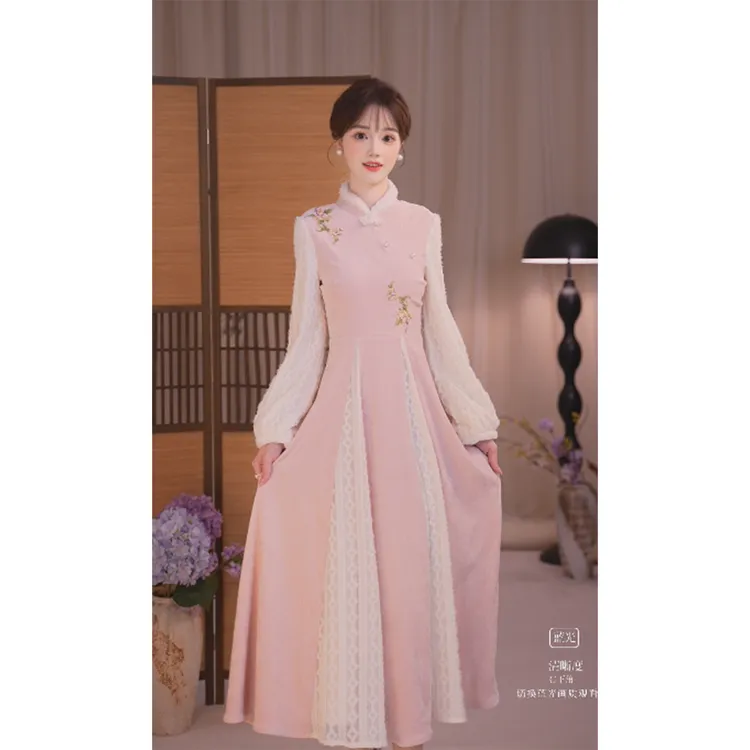 瑶西【粉雾棠眠】立领毛球中国风仙气冬季女装刺绣长袖汉服厚款中式