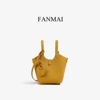 【乔拉专属】2025新款高级感牛皮菜篮子单肩斜挎水桶包