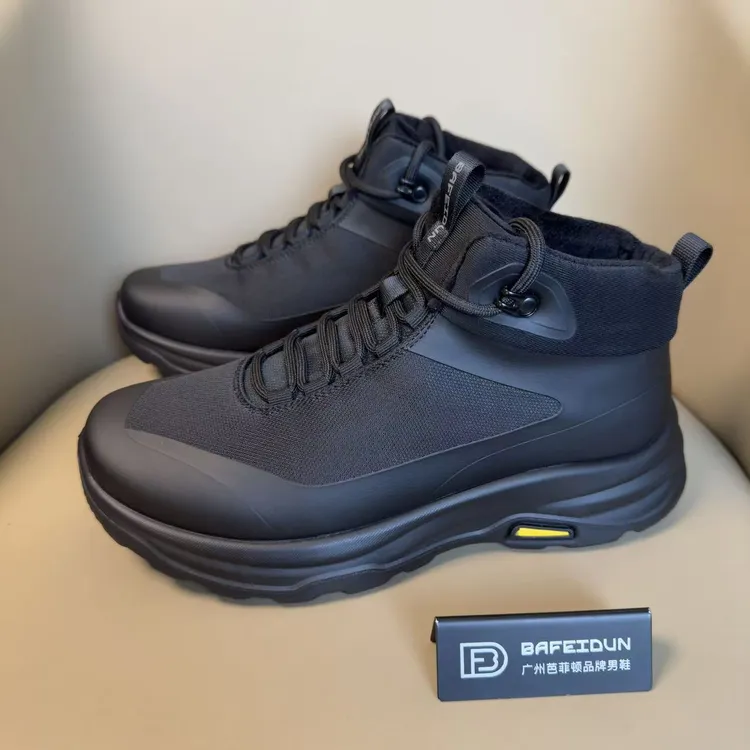 广州鞋冬季爆款休闲男鞋运动户外鞋防滑耐磨加棉保暖980651