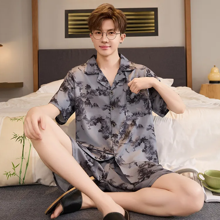 男士睡衣夏季薄款开衫2025新款短袖短裤冰丝凉感青少年家居服套装