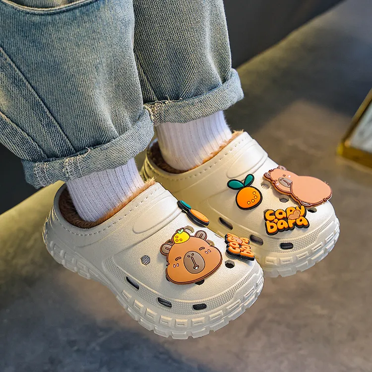 儿童棉拖鞋秋冬季男童新款卡皮巴拉家居室内包跟防滑宝宝防水棉鞋