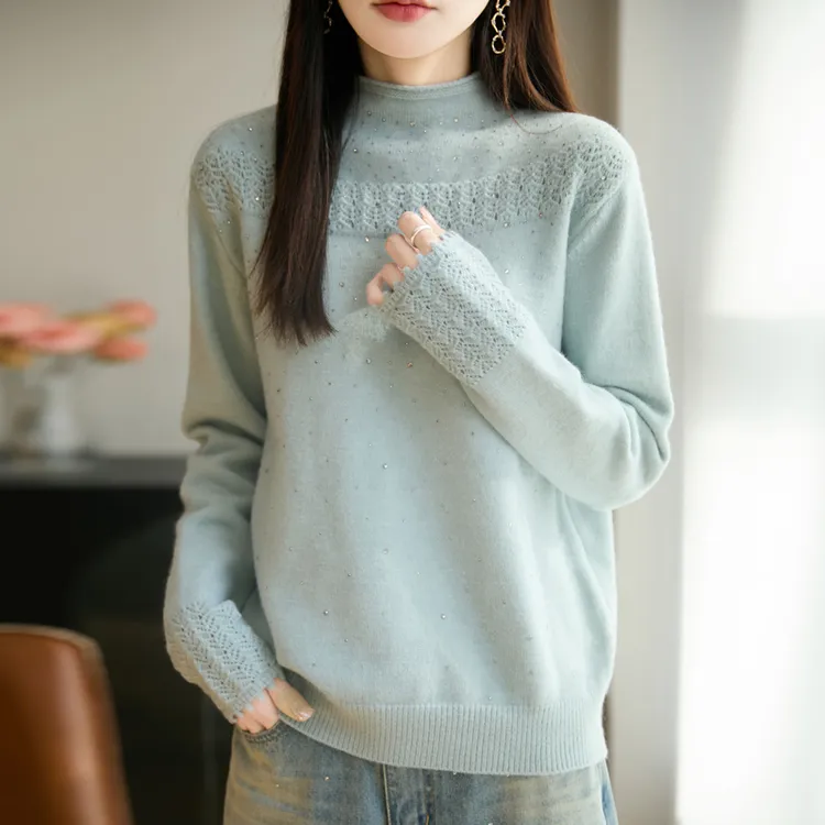 【满天星提花烫钻】2025冬季款洋气百搭纯色加厚半高领毛衣女打底衫