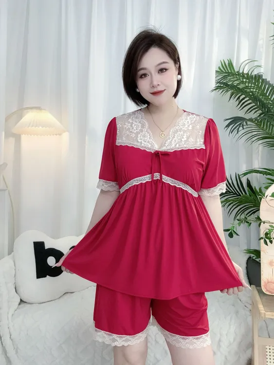 初初家夏季冰丝短袖短裤法式V领带胸垫女蕾丝可外穿家居服套装