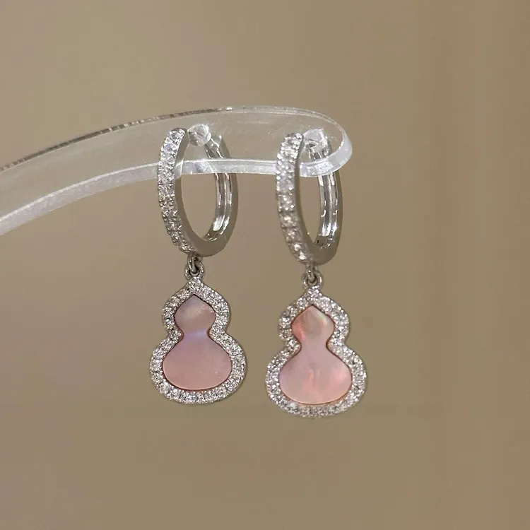 卡柒 铜合金耳饰 爆闪粉色葫芦耳环小众设计高级感轻奢气质耳饰女