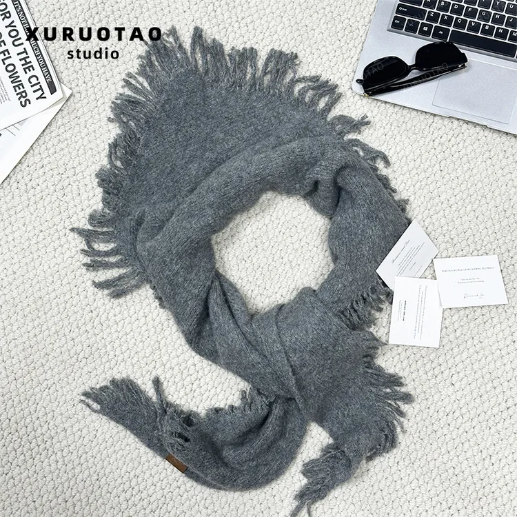 XURUOTAO【流苏三角巾】羊毛设计高级百搭氛围灰色围巾 T5720