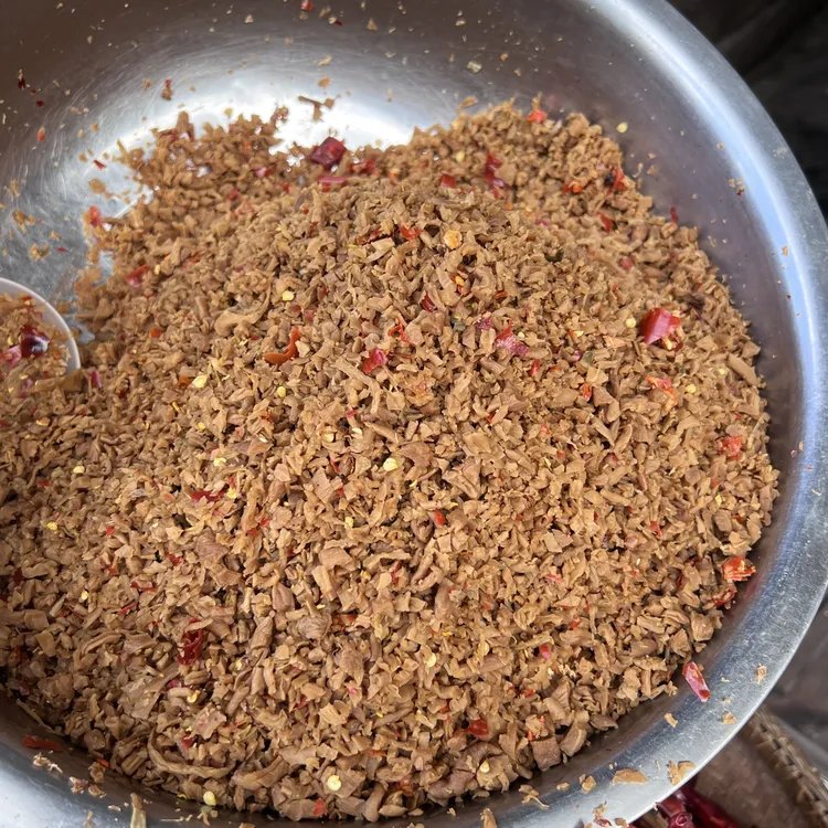 本地农家自制萝卜手工剁的万菜下饭菜