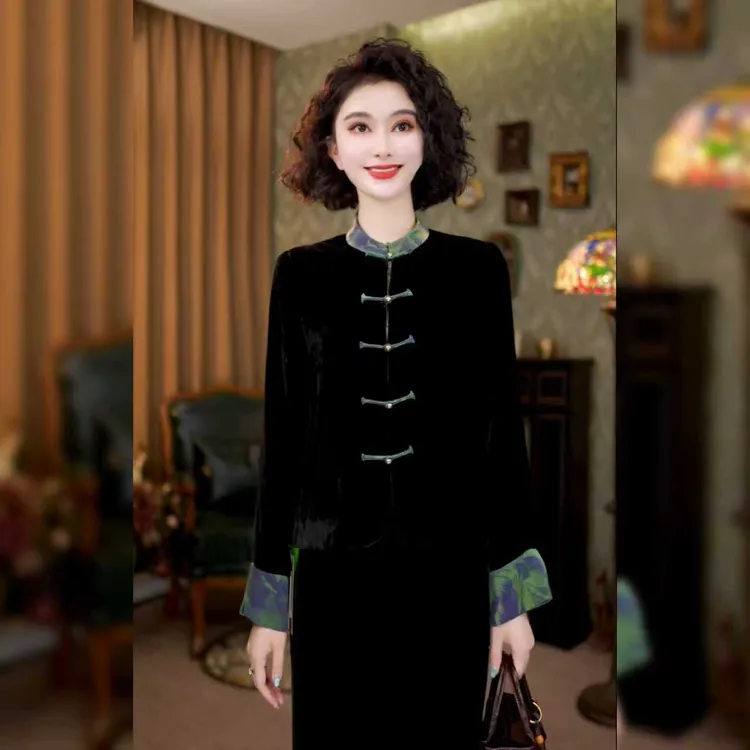 100%真丝丝绒新中式2025秋季新款复古盘扣开衫唐装上衣LYGWT2139
