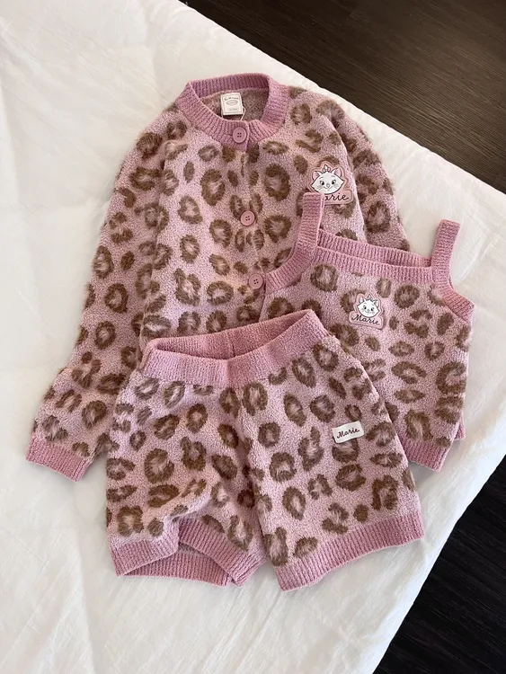 【DMXJ大梦想家】韩系豹纹卡通半边绒睡衣女冬保暖针织家居服三件套