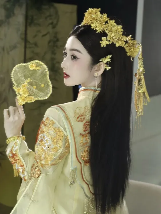 ete12129扇子金色百搭精致龙凤褂新娘结婚秀禾配饰