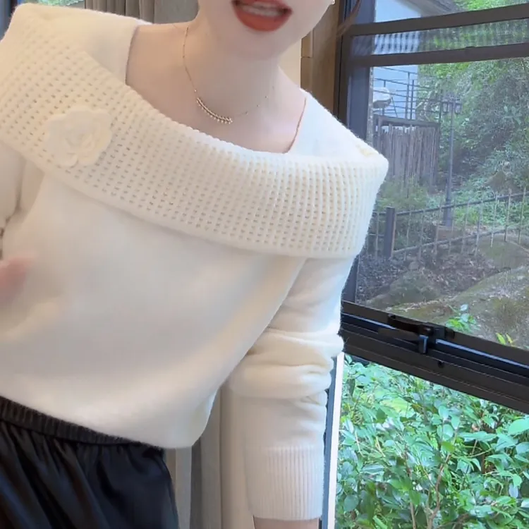 2025新款法式温柔气质一字肩毛衣女样品时尚显瘦纯色打底