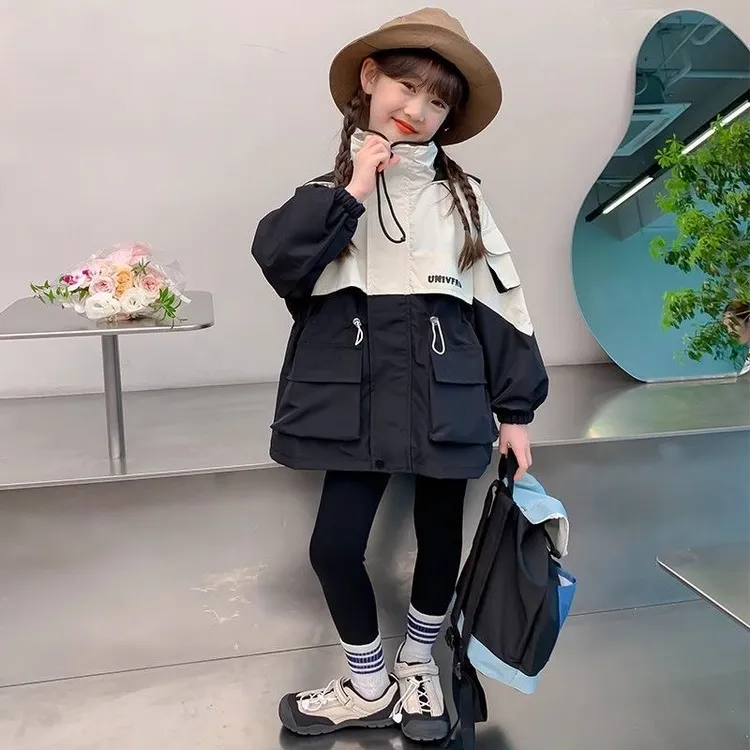 女童冲锋衣秋装2025新款洋气秋季外套儿童宝宝春秋洋气女孩上衣潮
