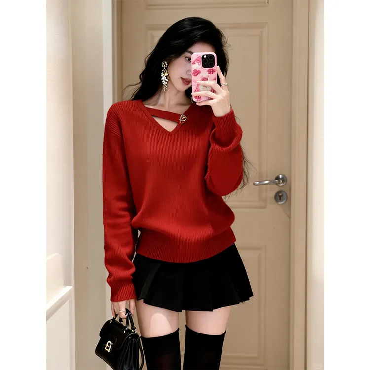 红色毛衣女2025新款挂脖针织上衣打底内搭秋冬高级感小心机打底衫