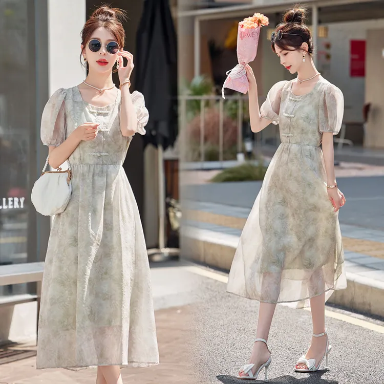 2024年夏季新款新中式盘扣女装连衣裙高级感时尚新中式裙