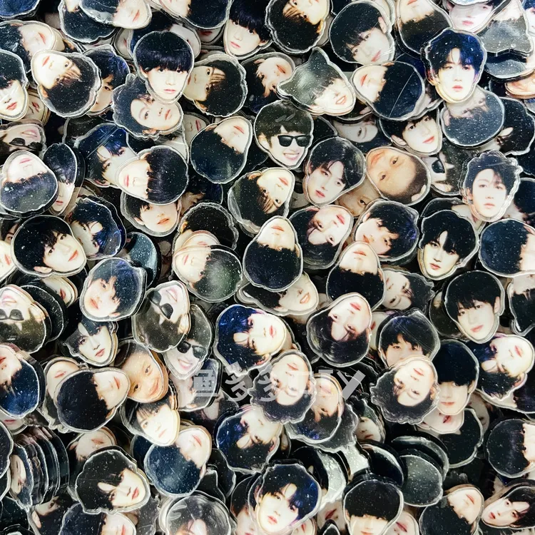 TOP登陆少年朱志鑫苏新皓左航亚克力片片diy摇摇乐明星周边应援