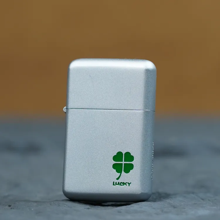 佐罗ZORRO四叶草超薄防风打火机缎砂790创意送男友礼物男士复古03