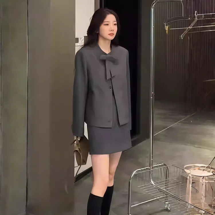 设计感蝴蝶结西装外套显瘦半身裙两件套女秋季新款气质甜美套装裙