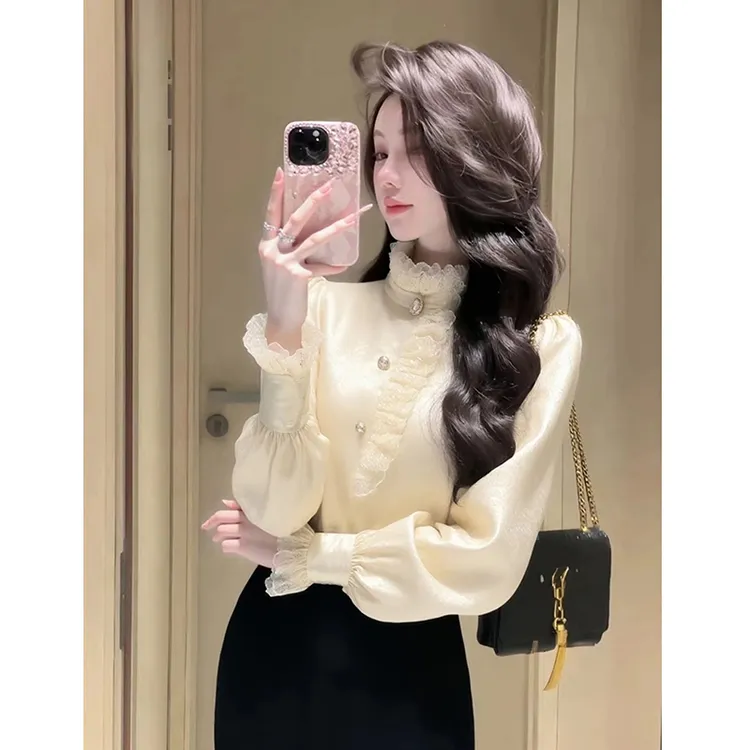 法式名媛花边衬衫女春秋新款缎面蕾丝立领洋气内搭打底衫长袖上衣