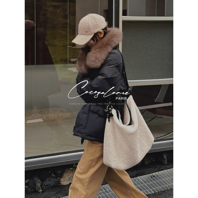 韩彬彬"大脸盘"进口蓝狐毛领90白鹅绒蓬松中长款女款羽绒服3122-8