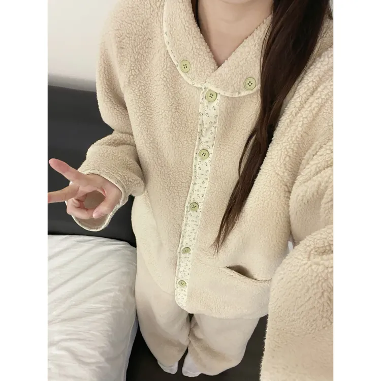 韩版软糯简约珊瑚绒睡衣女秋冬长袖长裤毛绒绒休闲家居套装可外穿