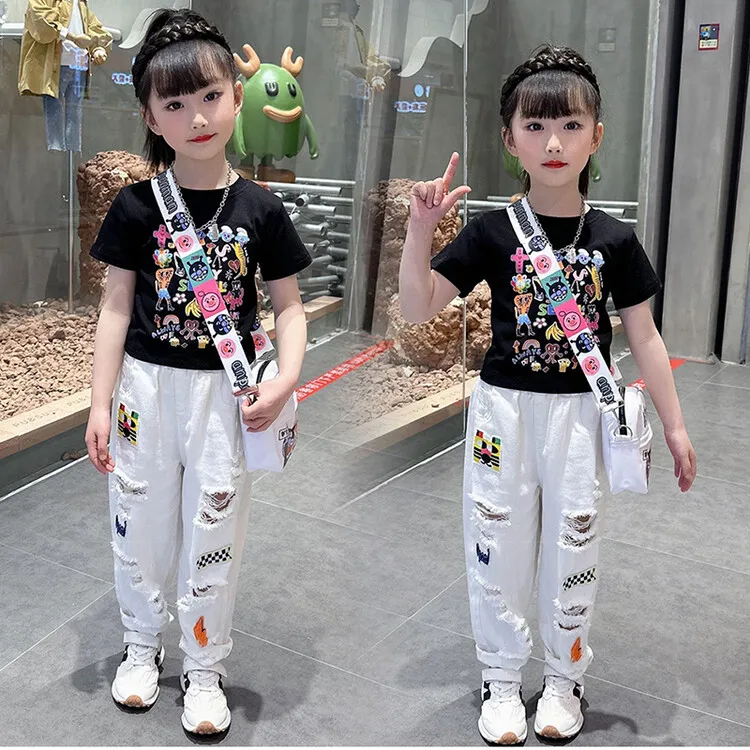 女童夏装运动套装2025新款洋气时尚网红破洞牛仔裤夏季t恤短袖潮