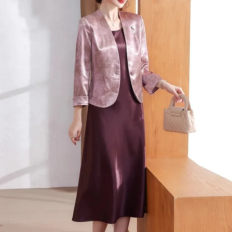 喜婆婆婚宴礼服装2025新款紫色高贵两件套连衣裙妈妈秋装十月可穿